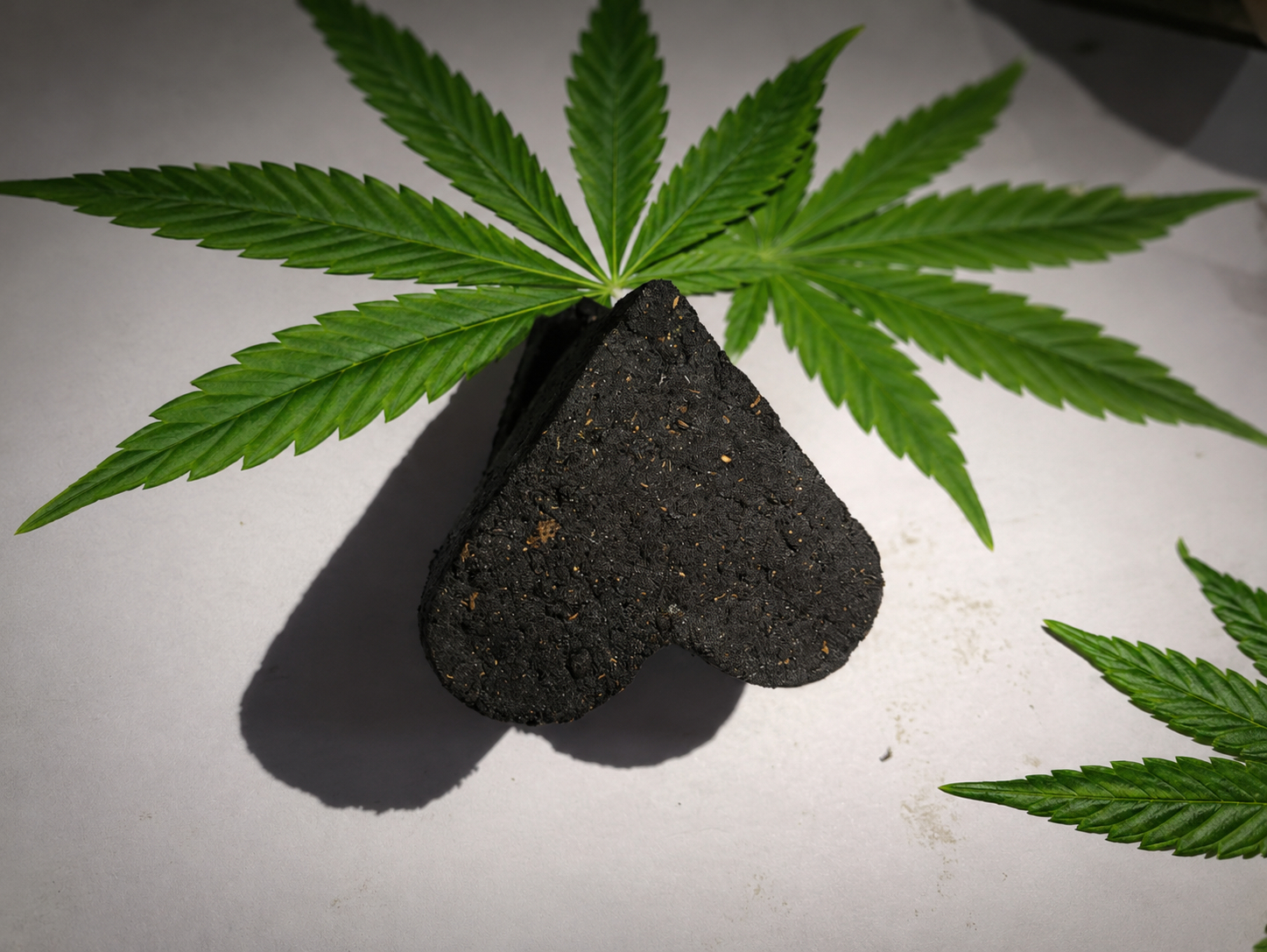 bhang amrit heart shape15g